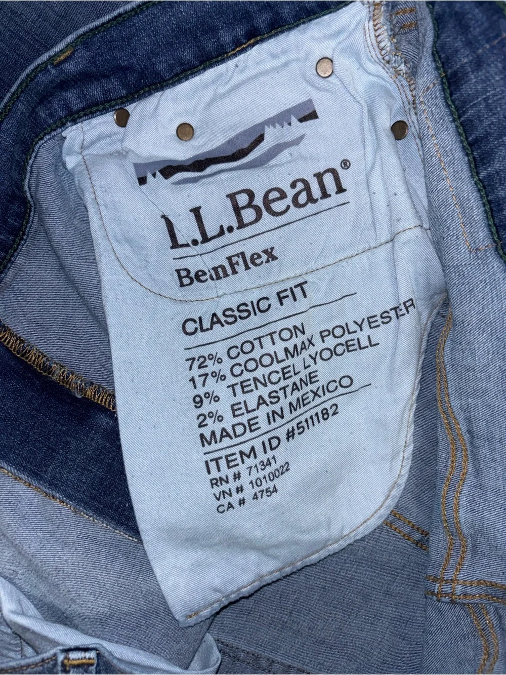 L.L. Bean Bean Flex Classic Fit Straight Jeans Size 44x29